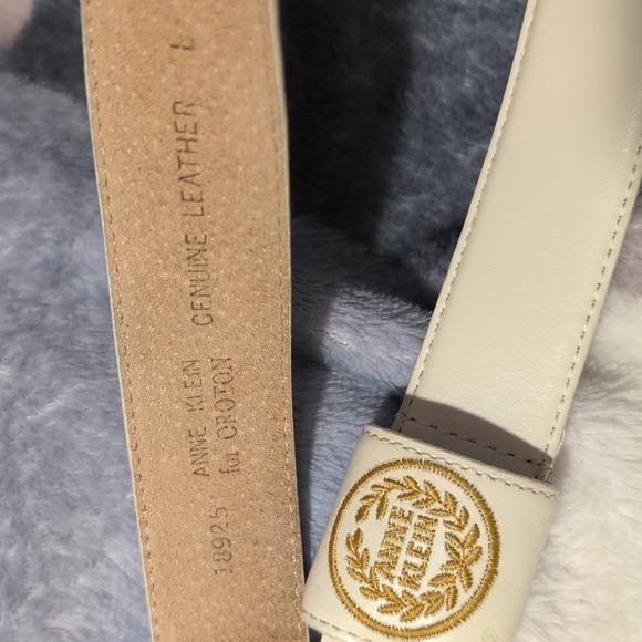 Vintage Anne Klein Women\'s Cream‎ gold Embroidered leather belt main image 4